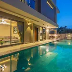 Vila Merkez De Sauna,jakuzi ,tuerk Hamami, Pool ,bbq, Isitmali Havuz ,yerden Isitma Fethiye