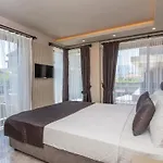 Villa Merkez De Sauna,jakuzi ,tuerk Hamami, Pool ,bbq, Isitmali Havuz ,yerden Isitma