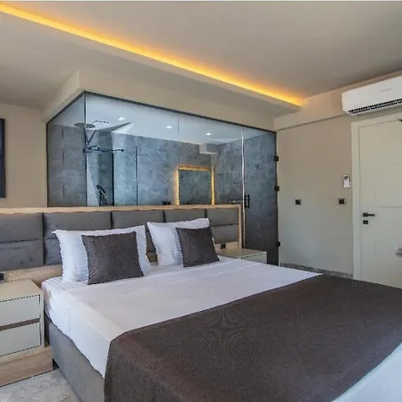 Merkez De Sauna,jakuzi ,tuerk Hamami, Pool ,bbq, Isitmali Havuz ,yerden Isitma 페티예