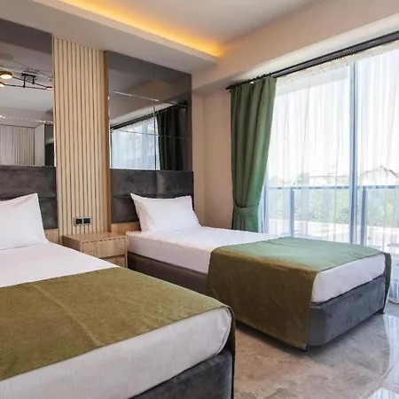 Villa Balmain&sauna,jakuzi ,tuerk Hamami, Pool ,bbq, Isitmali Havuz ,yerden Isitma Fethiye